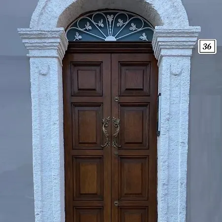 Don Gil Chic פולינאנו א מארה